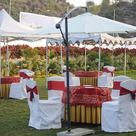 Hotel Maruti Mandapam Jabalpur Ngoại thất bức ảnh