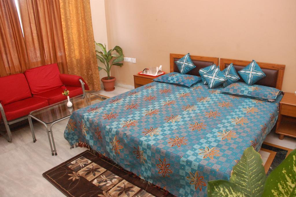 Hotel Maruti Mandapam Jabalpur Phòng bức ảnh
