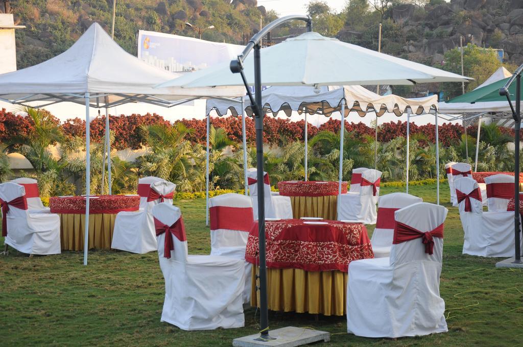 Hotel Maruti Mandapam Jabalpur Ngoại thất bức ảnh