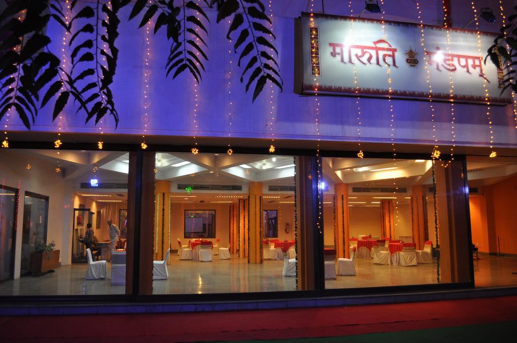 Hotel Maruti Mandapam Jabalpur Ngoại thất bức ảnh